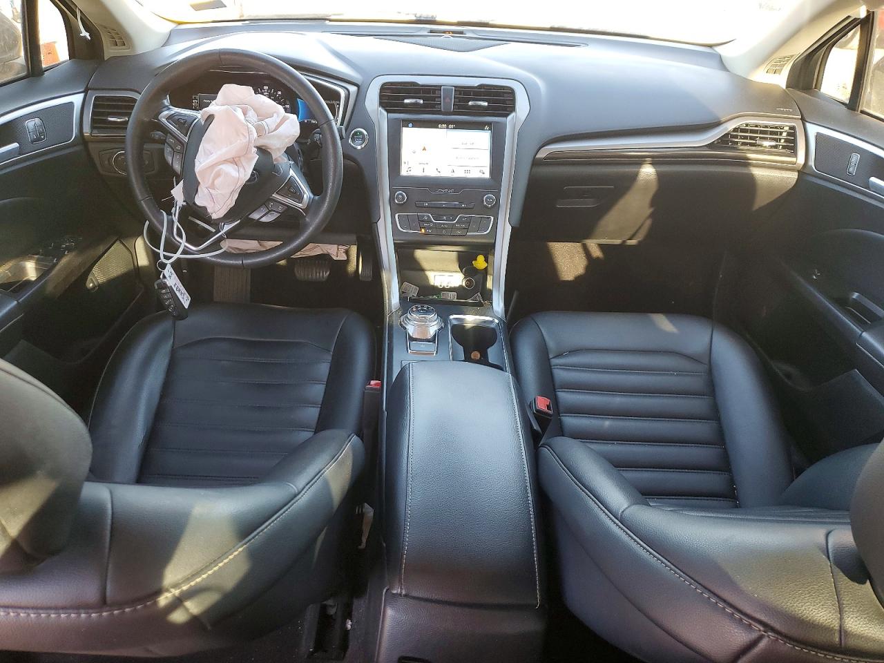 2019 FORD FUSION SEL photo 8