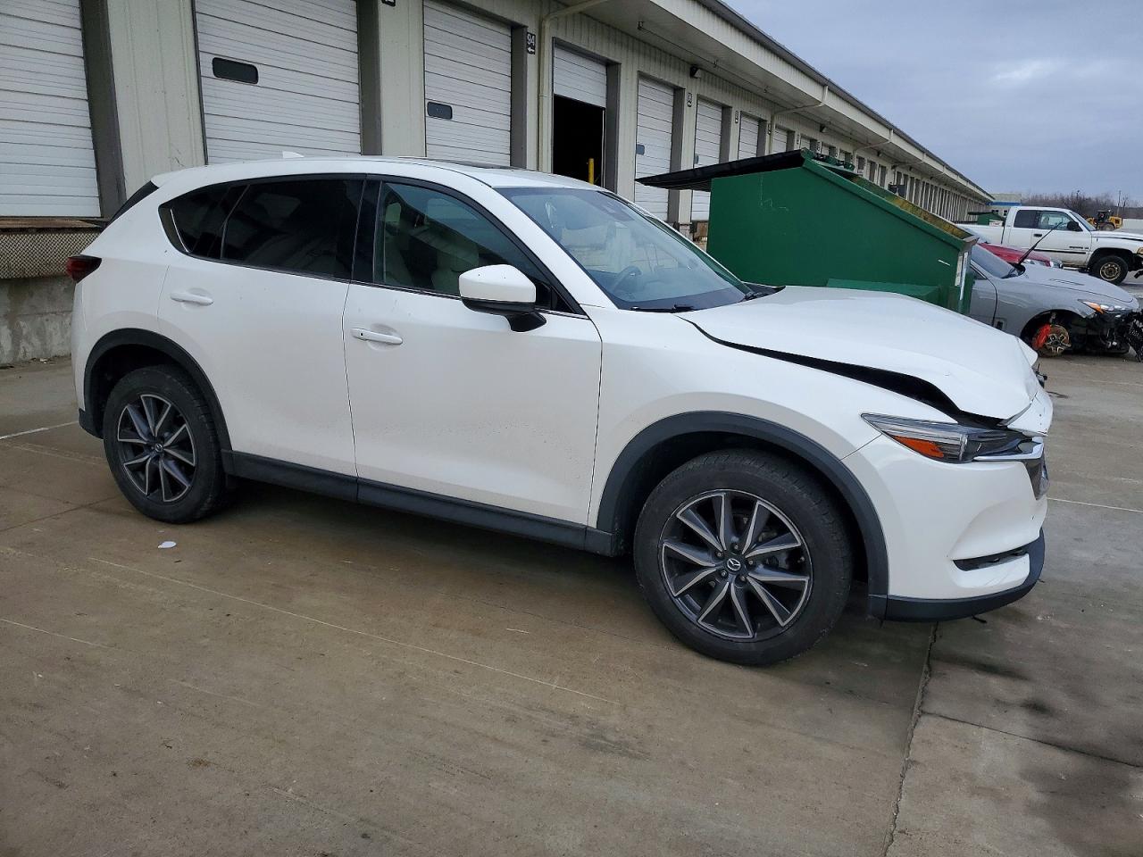 2017 MAZDA CX-5 GRAND TOURING photo 4