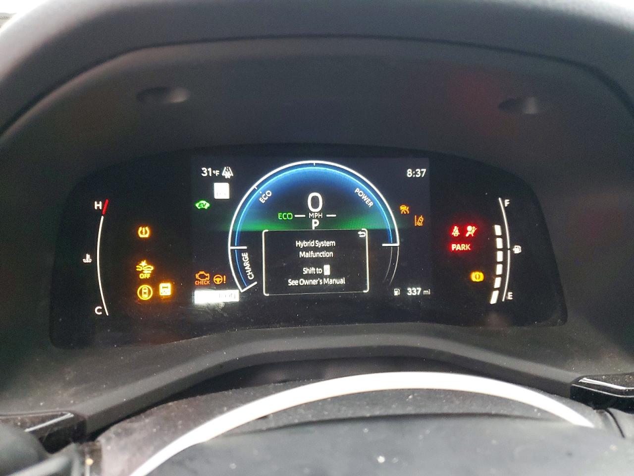 2025 TOYOTA CAMRY XSE photo 9