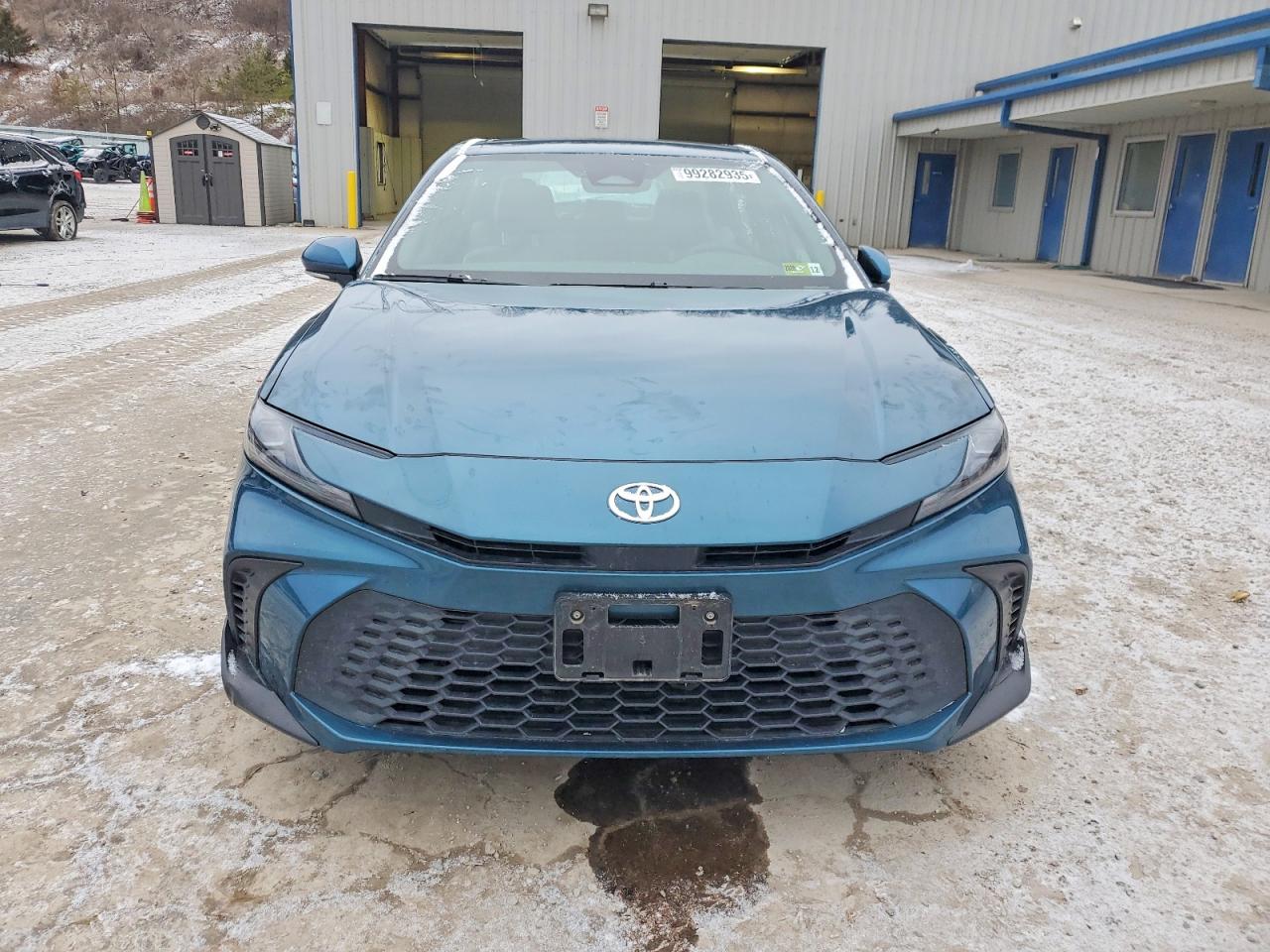 2025 TOYOTA CAMRY XSE photo 5