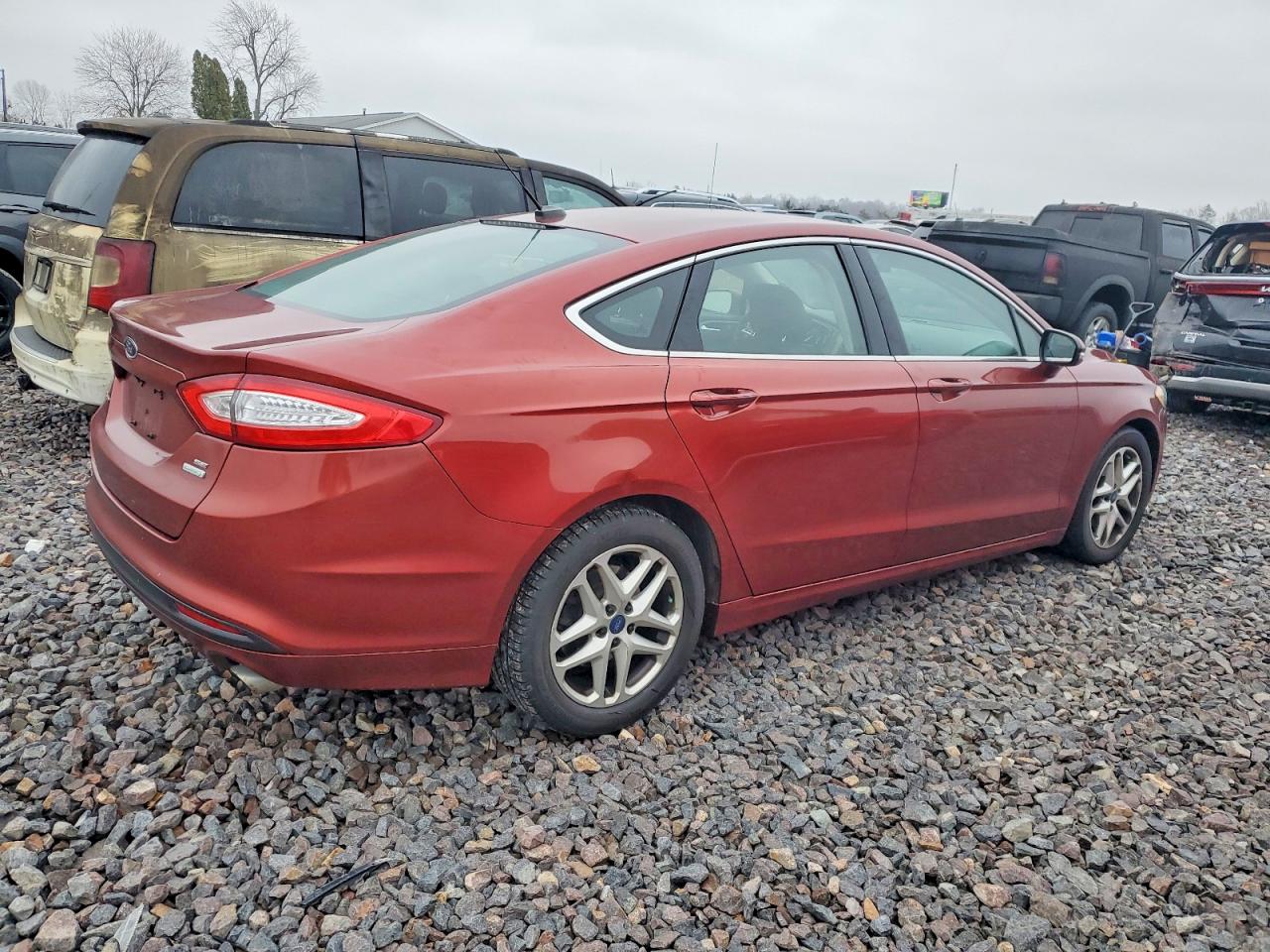 2014 FORD FUSION SE photo 3