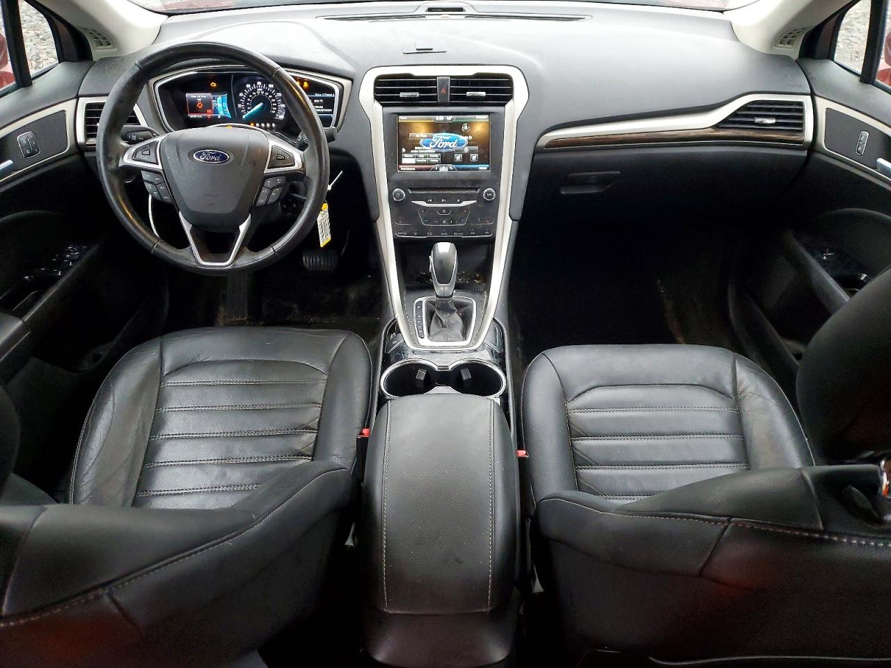 2014 FORD FUSION SE photo 8