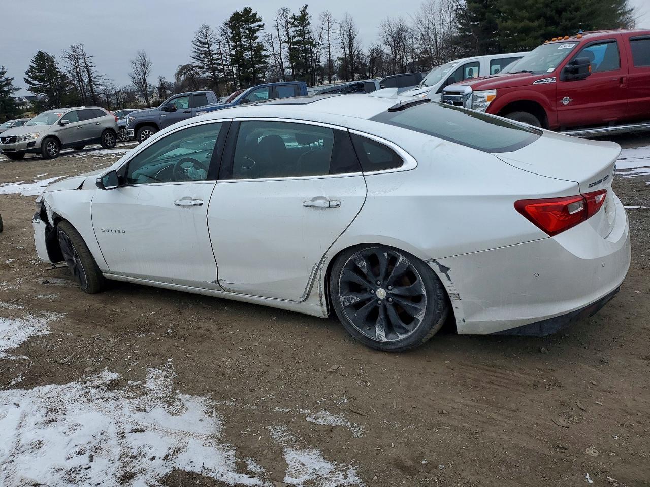 2016 CHEVROLET MALIBU PREMIER photo 2
