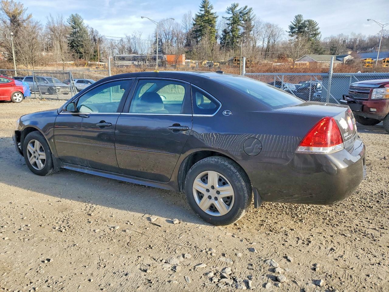 2009 CHEVROLET IMPALA LS photo 2