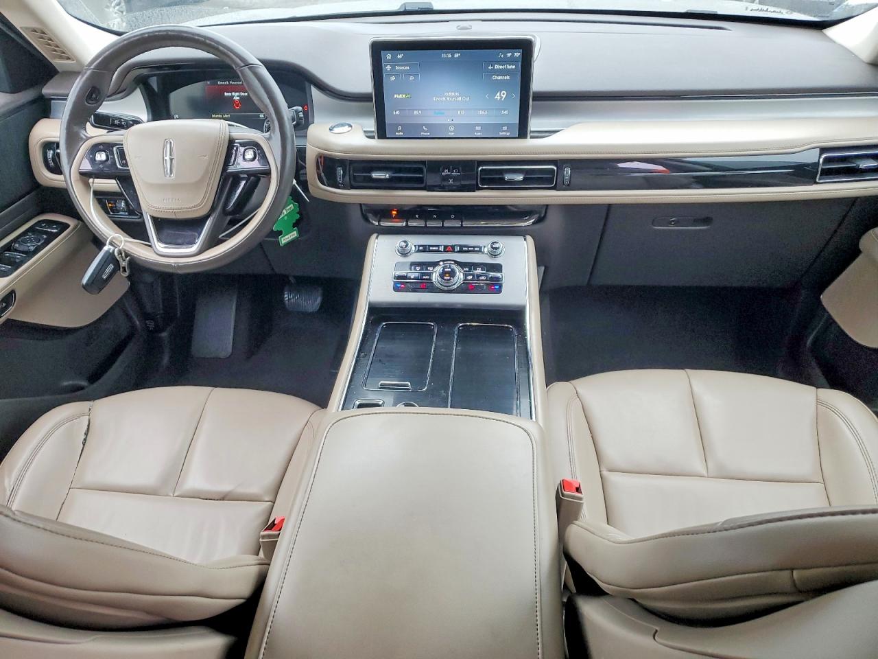 2021 LINCOLN AVIATOR photo 15