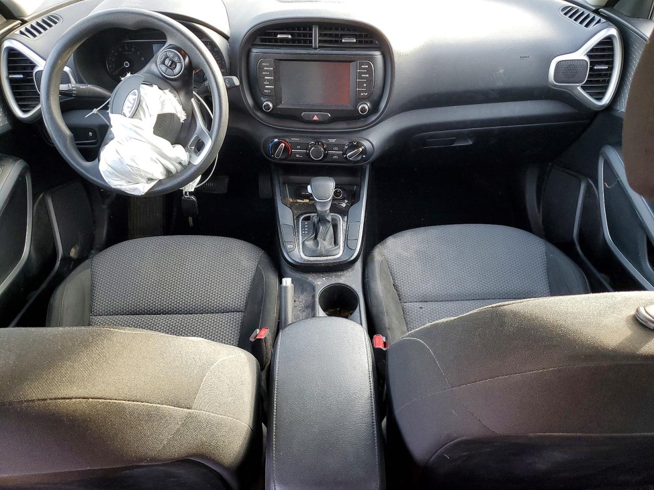 2020 KIA SOUL LX photo 15