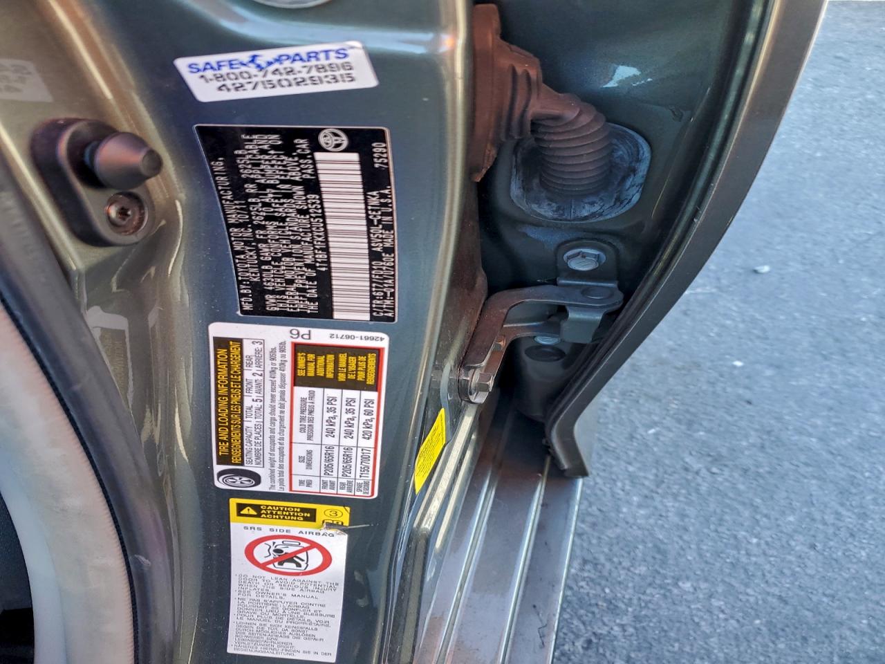 2012 TOYOTA CAMRY BASE photo 12