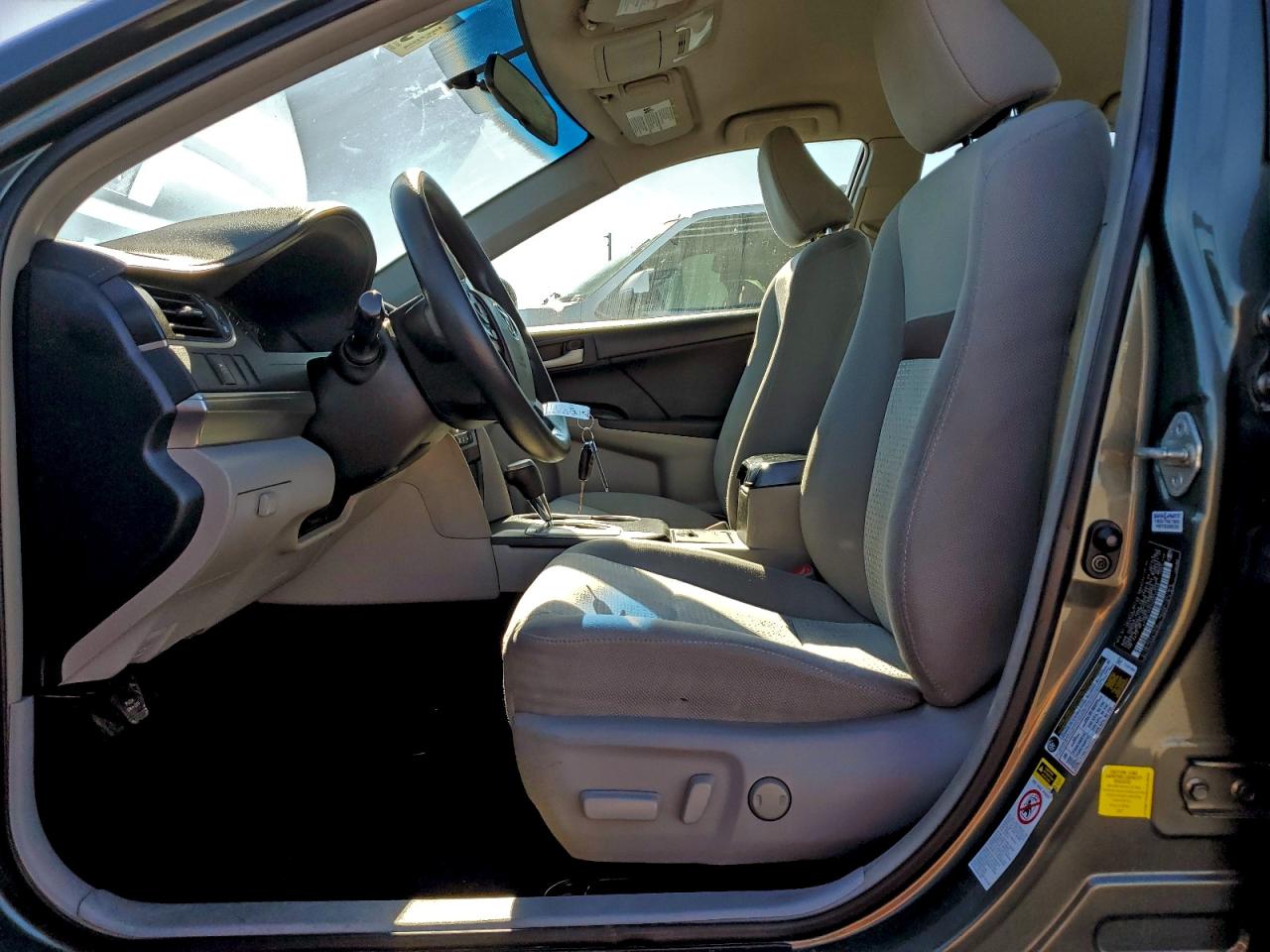 2012 TOYOTA CAMRY BASE photo 7