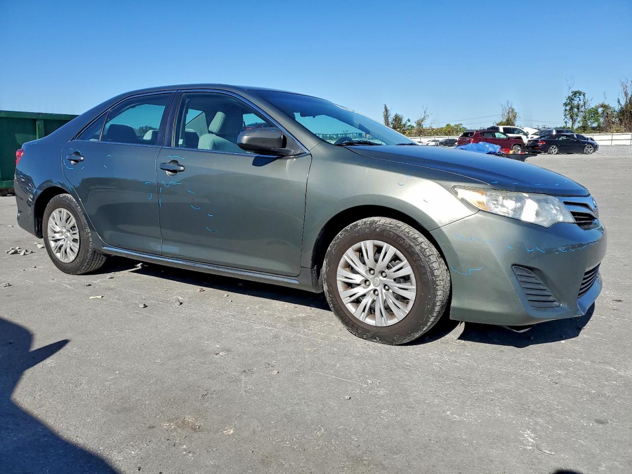 2012 TOYOTA CAMRY BASE photo 4
