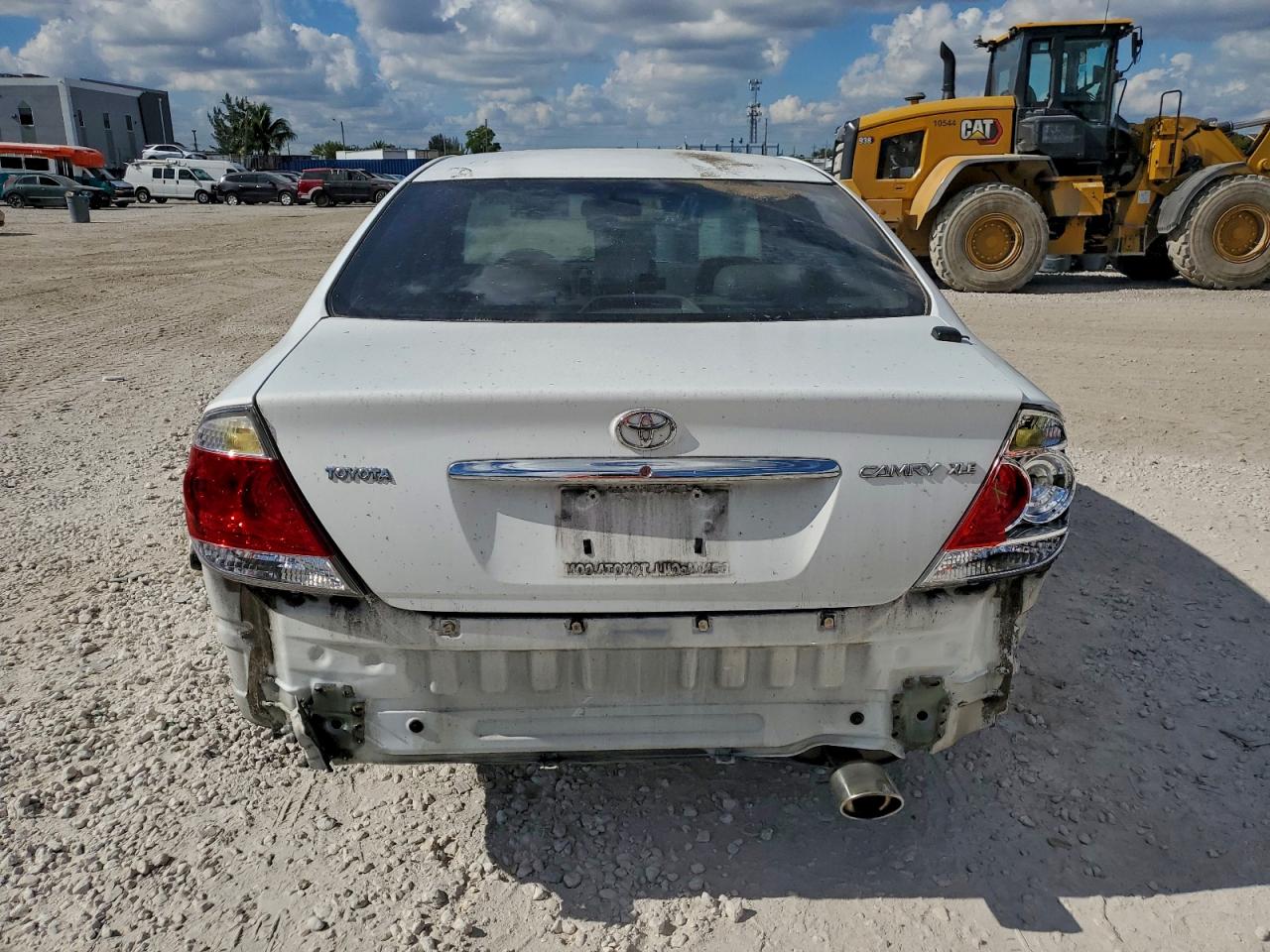 2006 TOYOTA CAMRY LE photo 6