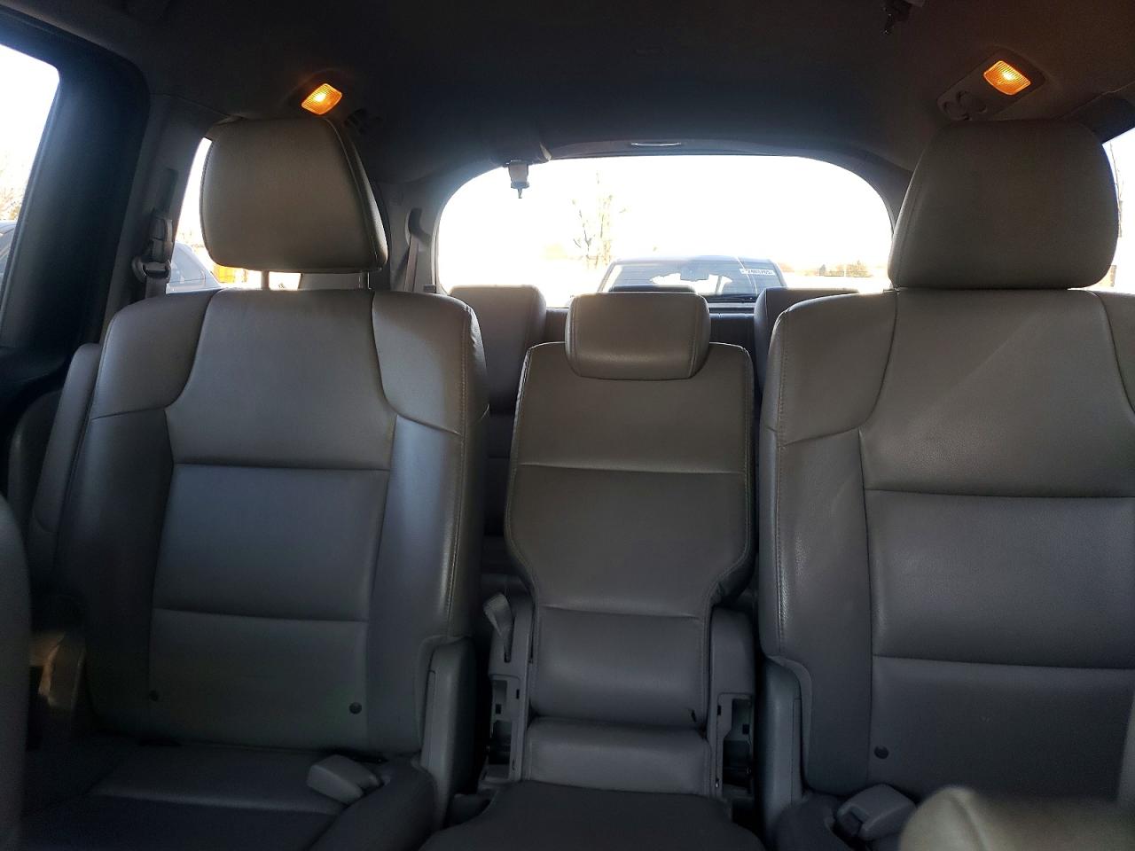 2014 HONDA ODYSSEY EXL photo 10