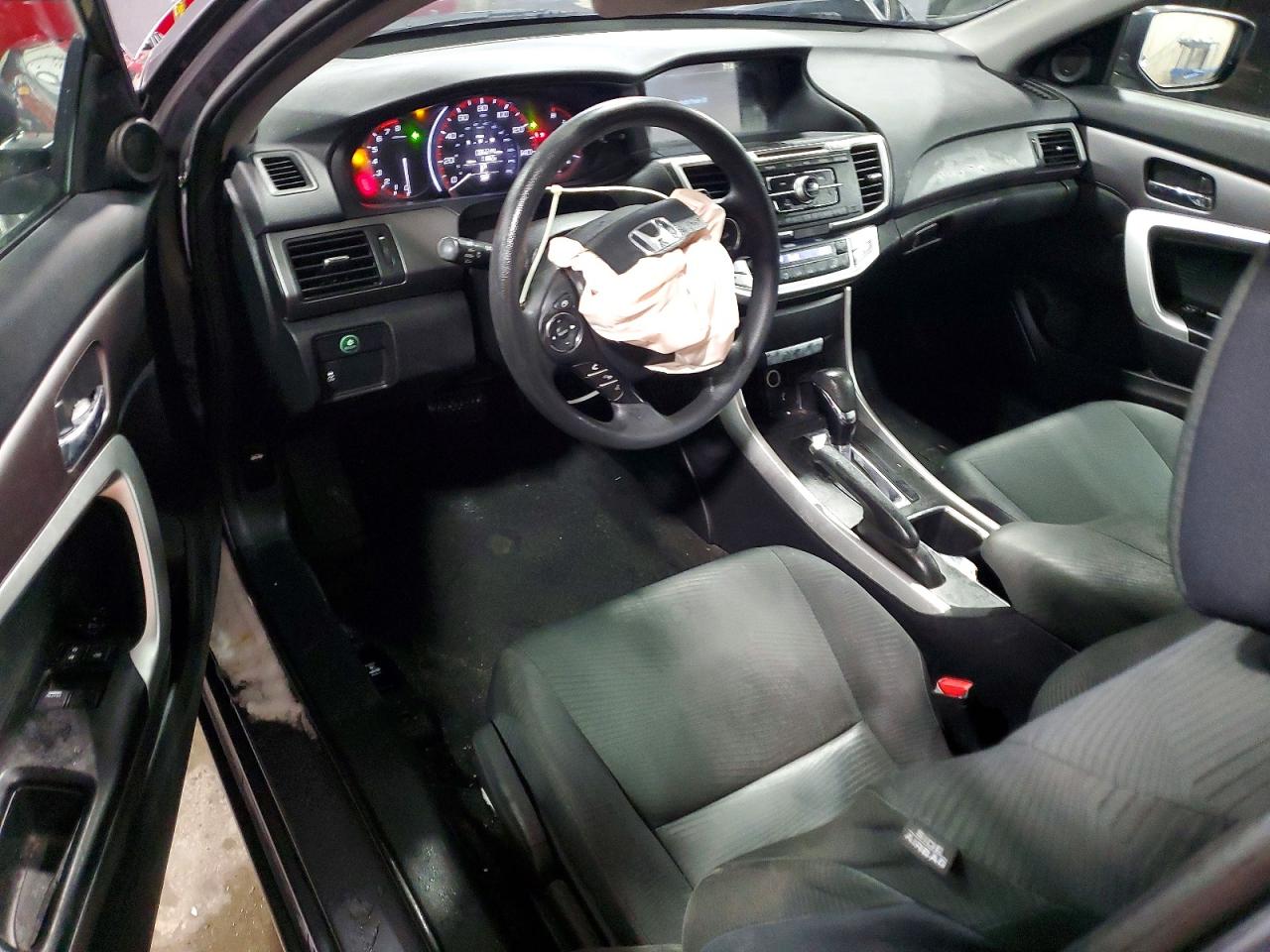 2015 HONDA ACCORD LX-S photo 8