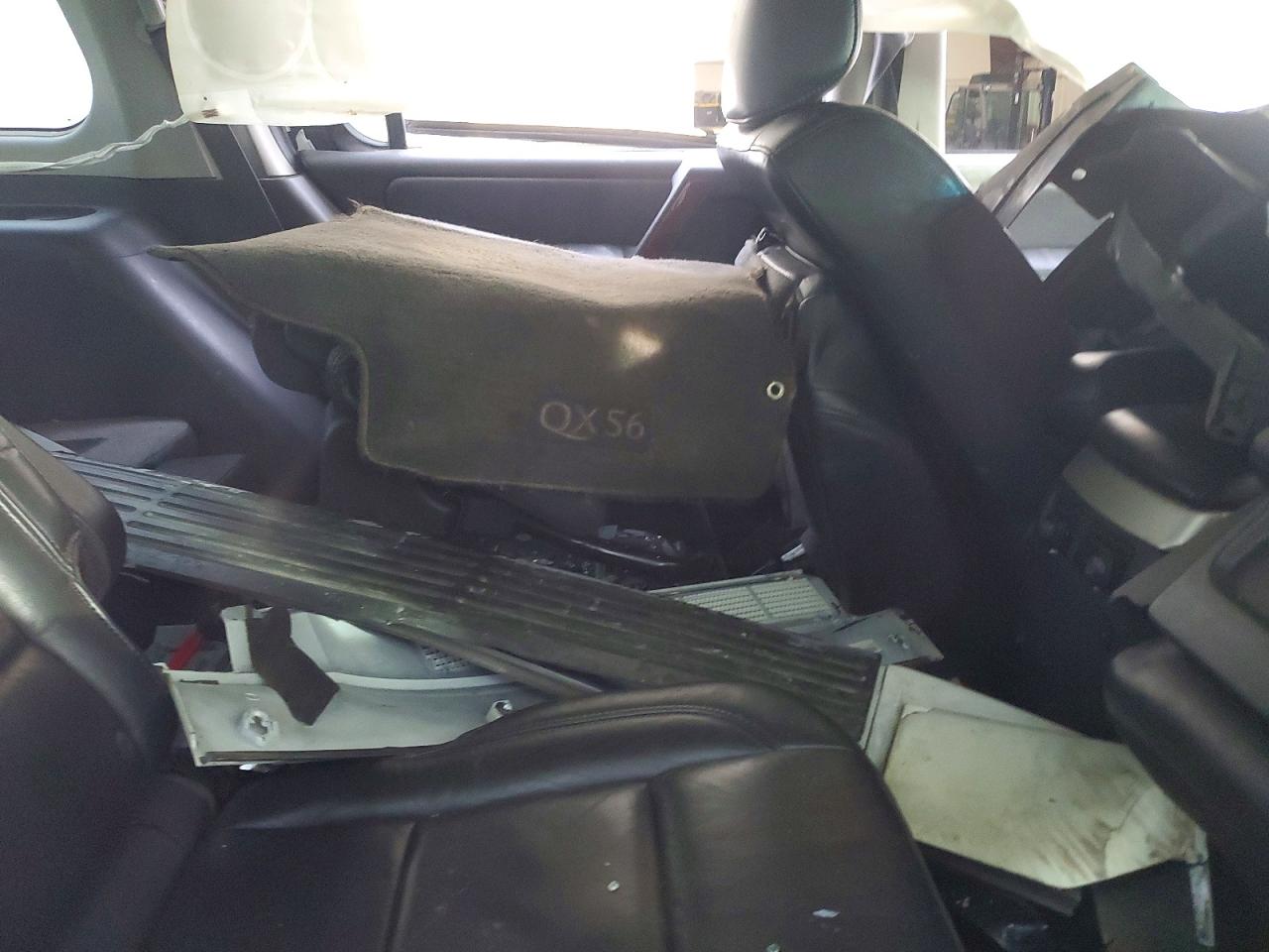 2007 INFINITI QX56 photo 11