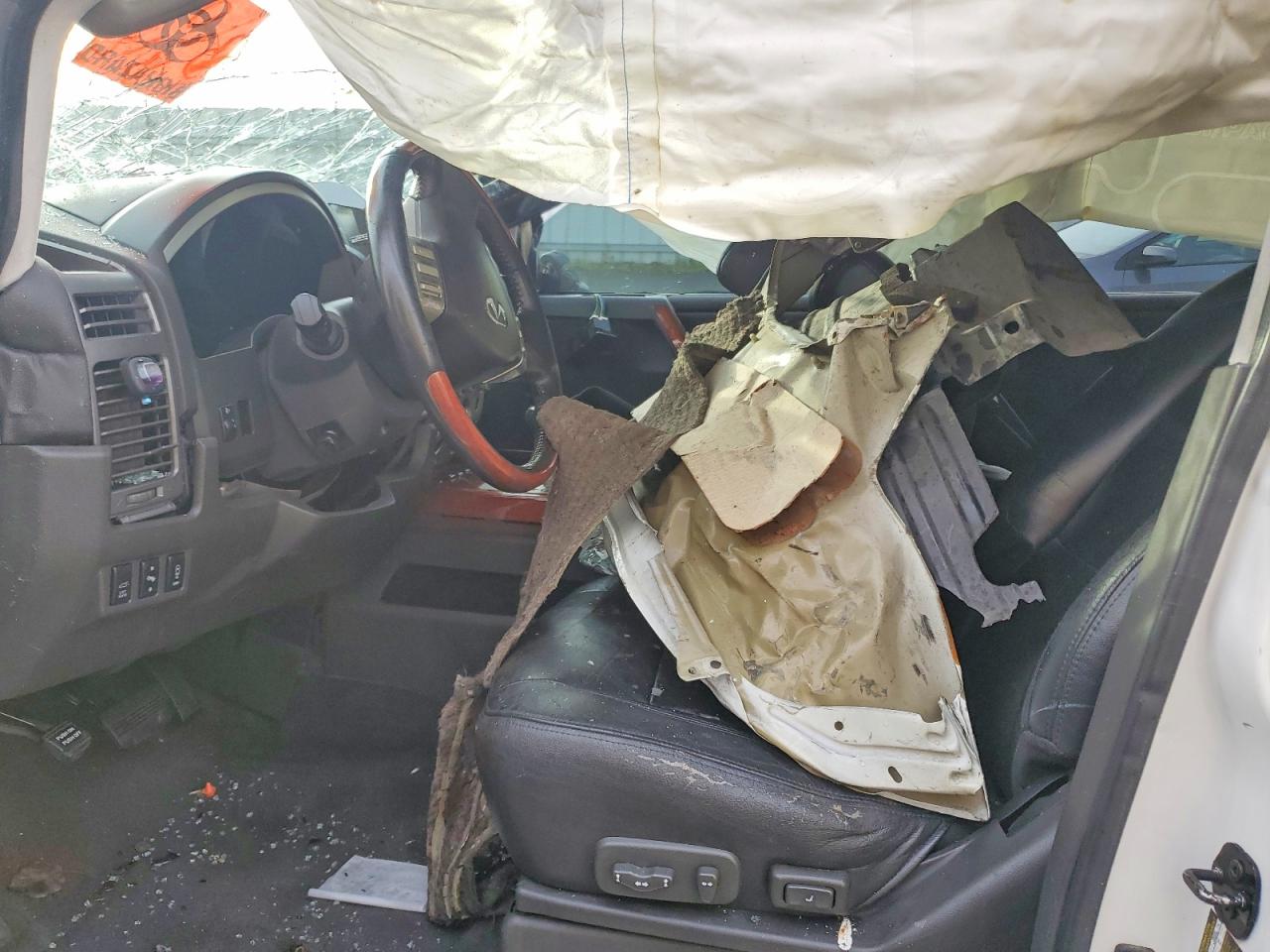 2007 INFINITI QX56 photo 7