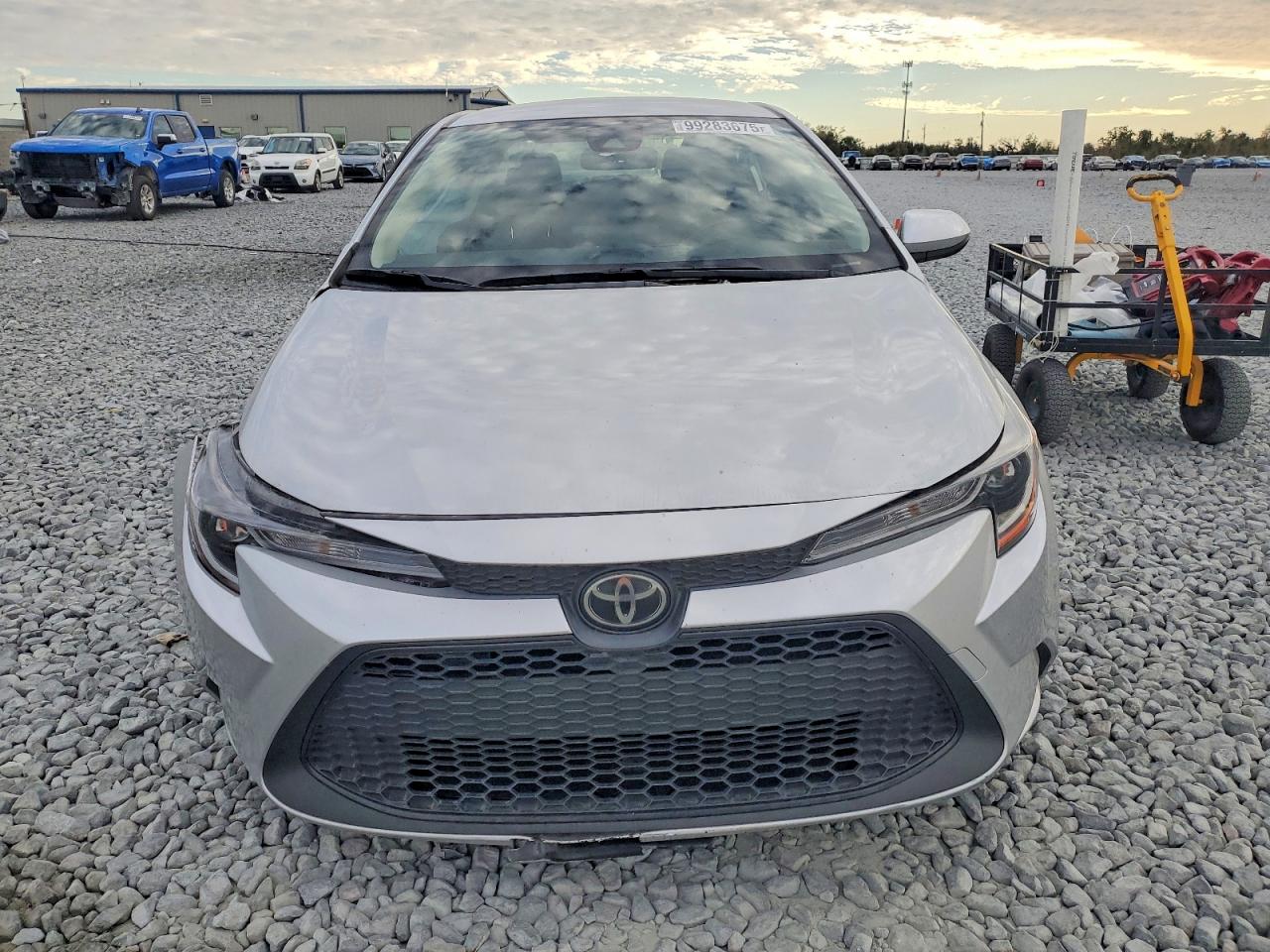 2022 TOYOTA COROLLA LE photo 5