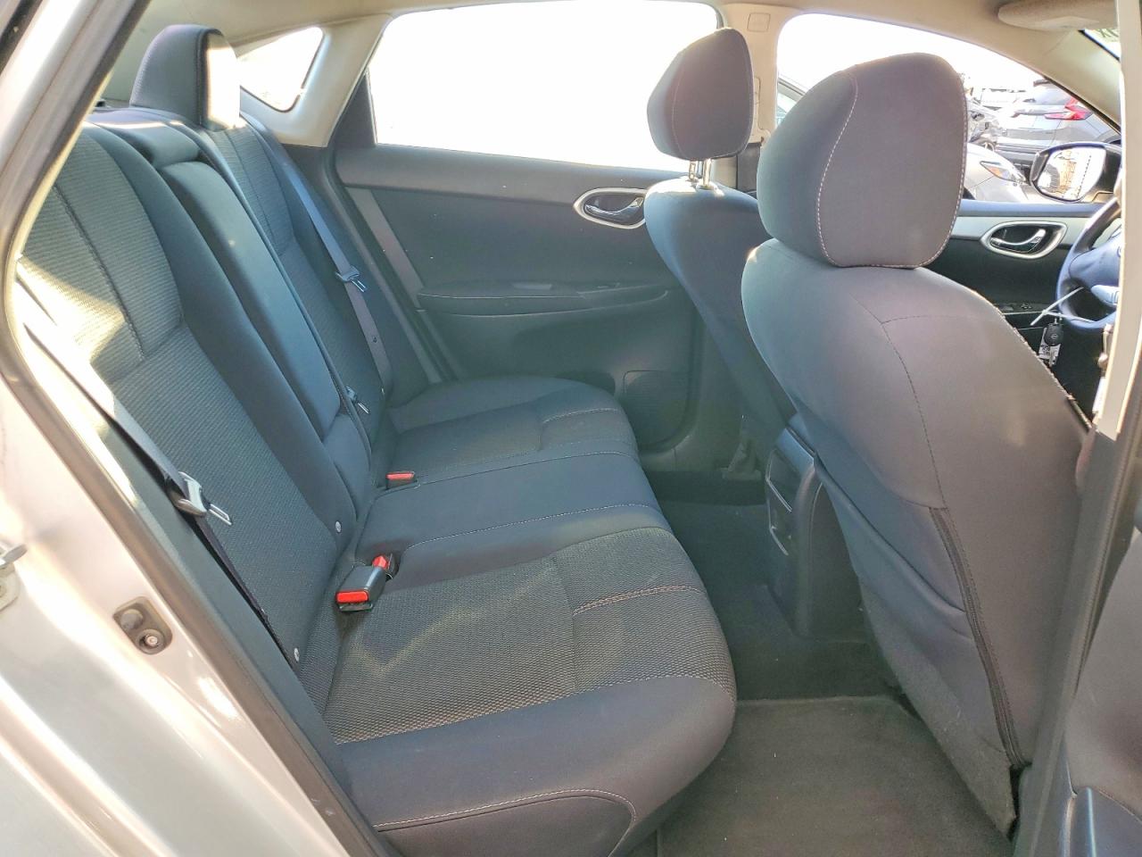 2015 NISSAN SENTRA S photo 10