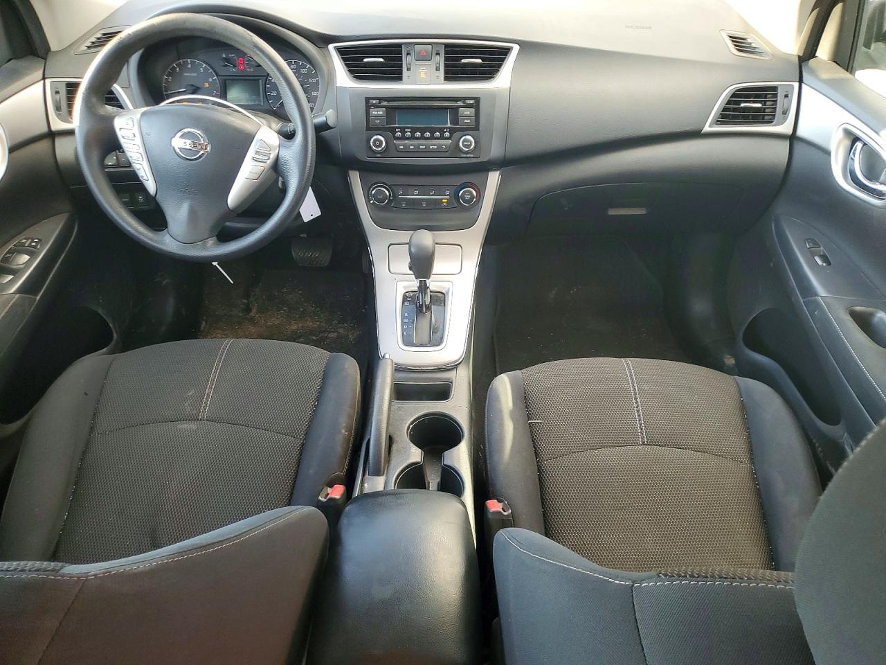 2015 NISSAN SENTRA S photo 8