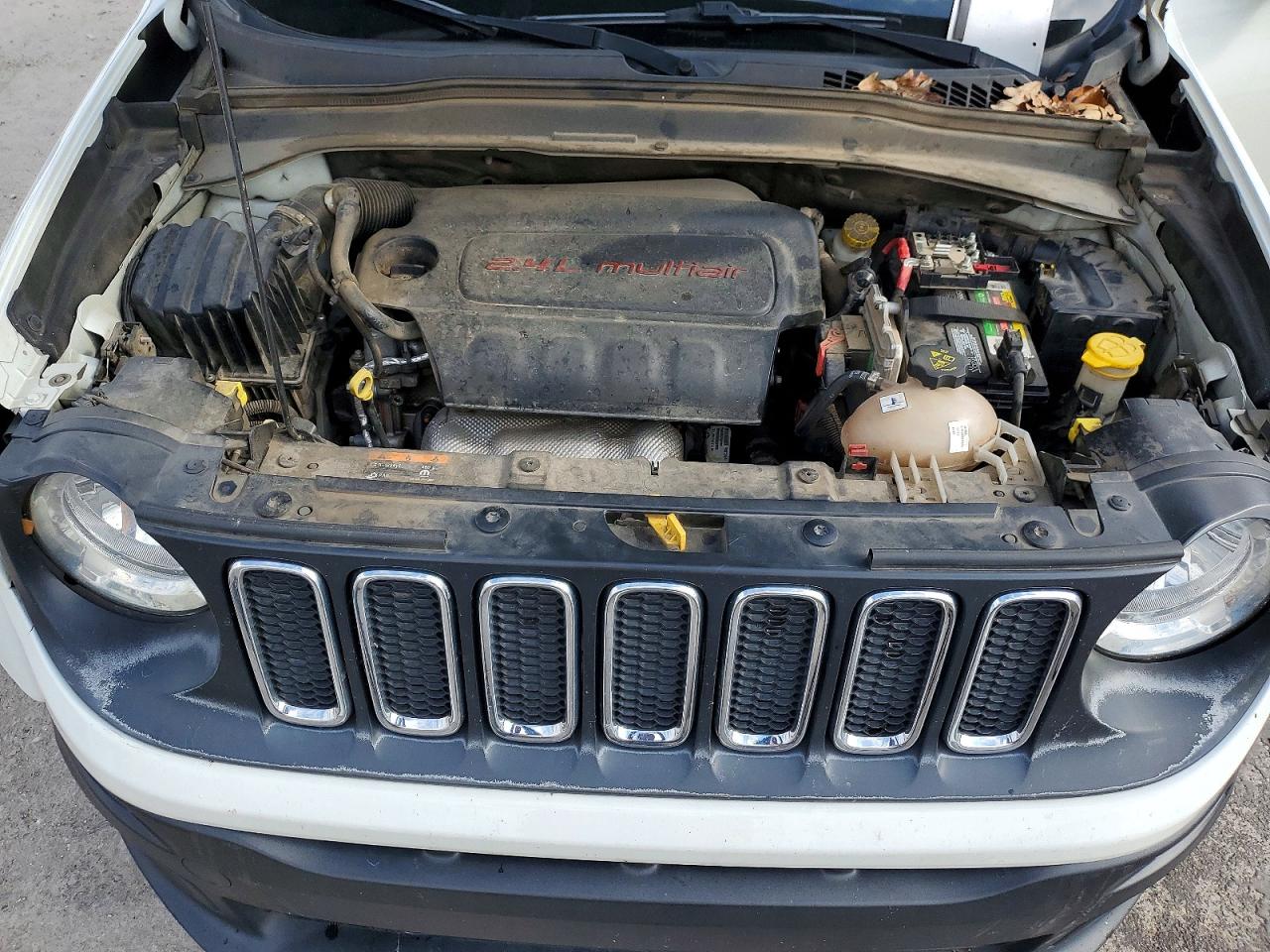 2017 JEEP RENEGADE SPORT photo 11