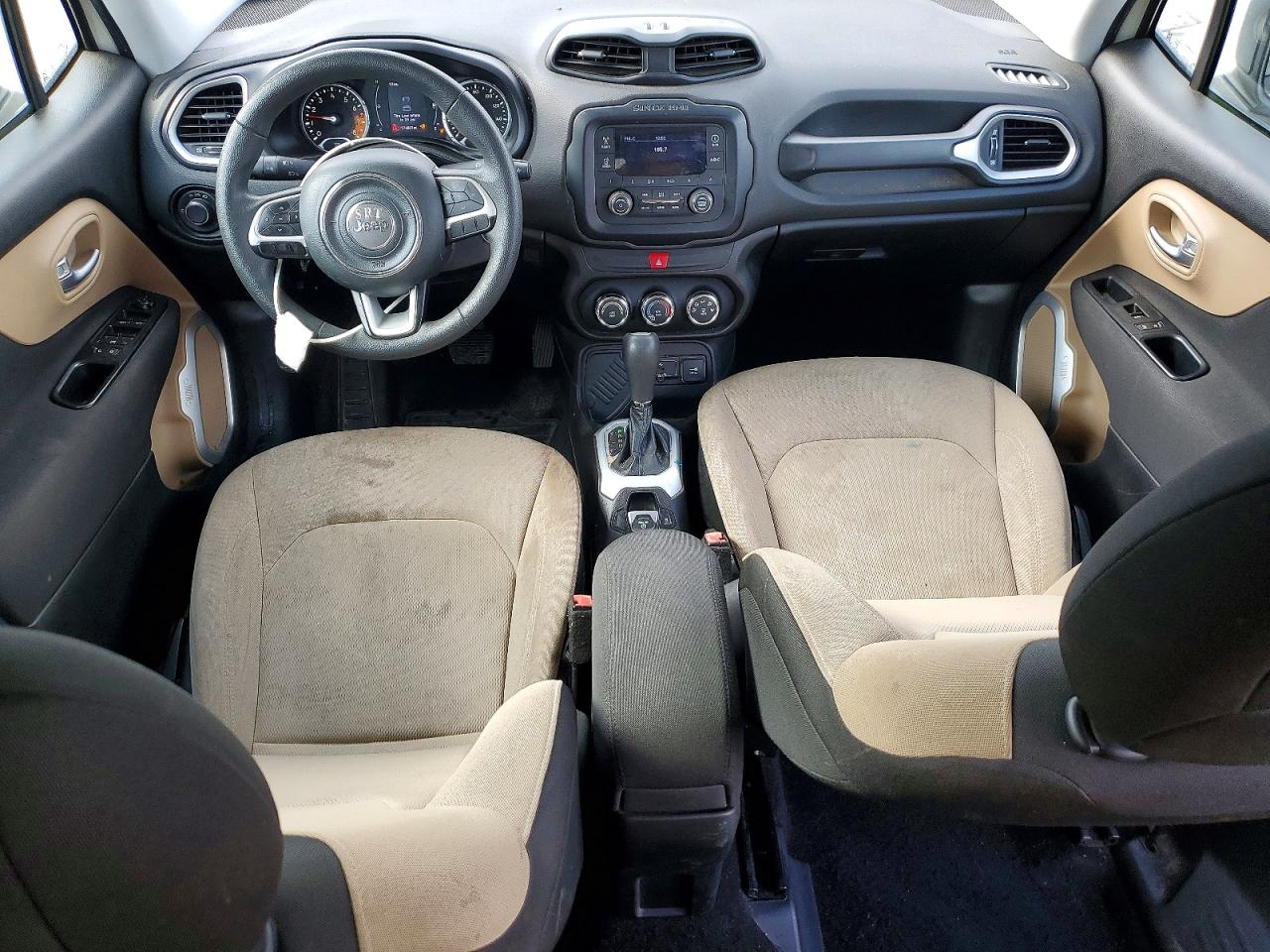 2017 JEEP RENEGADE SPORT photo 8