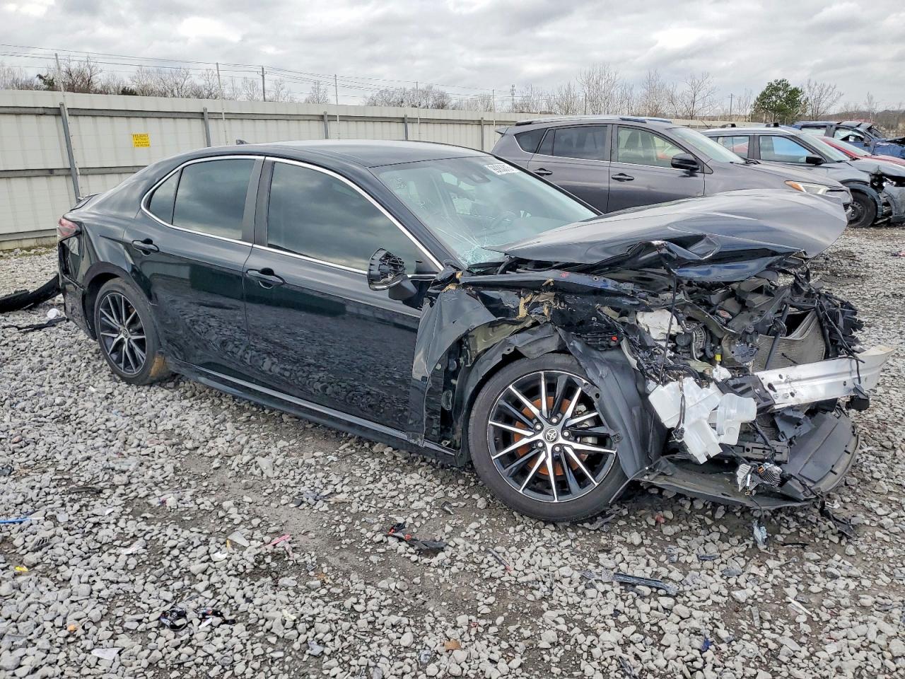 2022 TOYOTA CAMRY SE photo 4