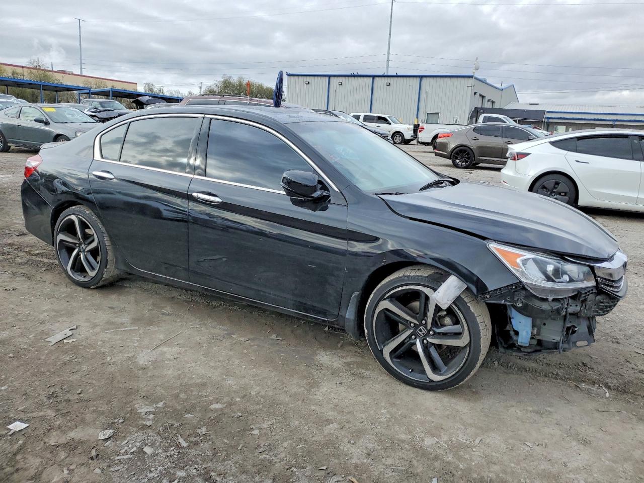 2017 HONDA ACCORD EXL photo 4