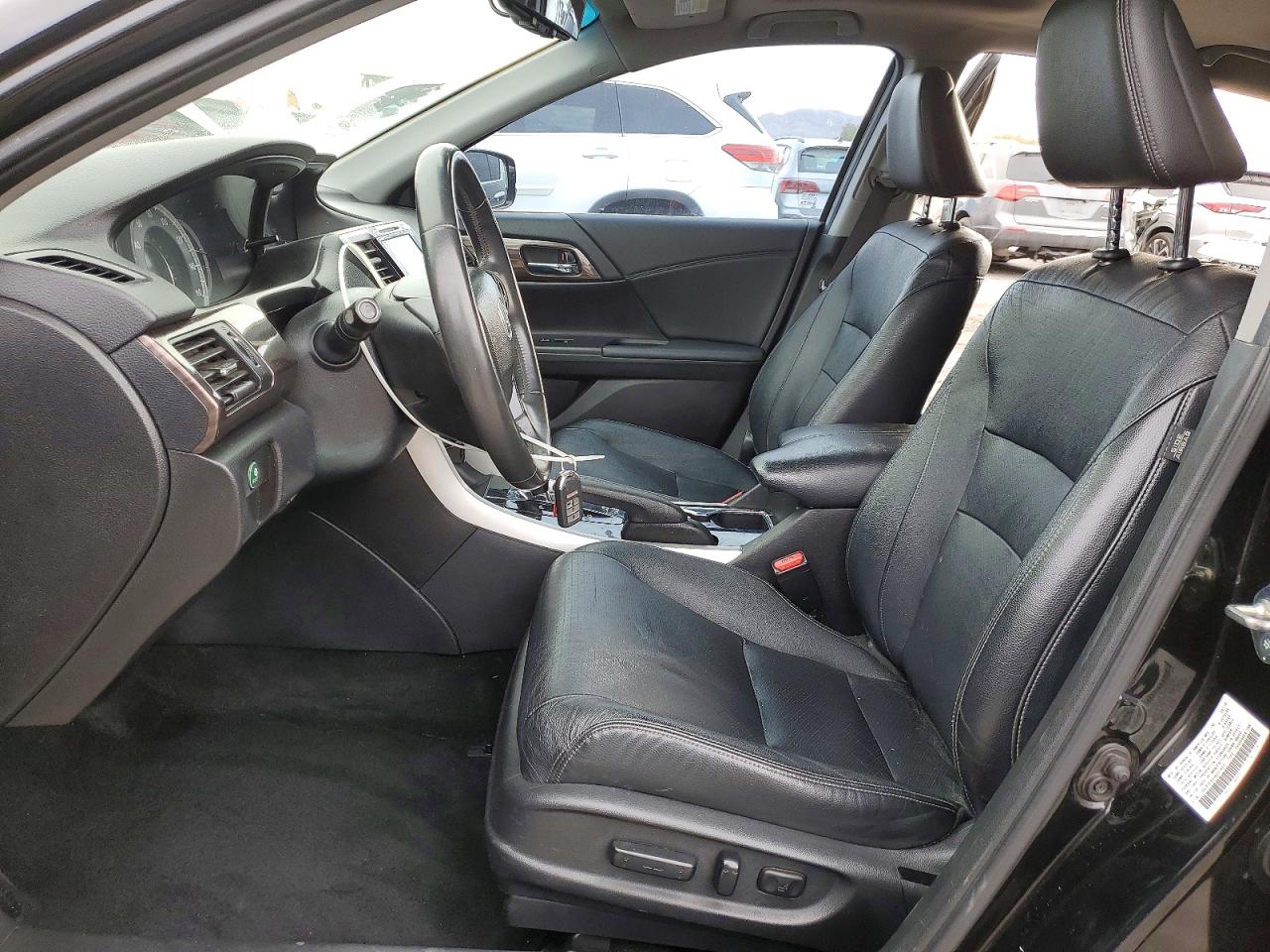 2017 HONDA ACCORD EXL photo 7