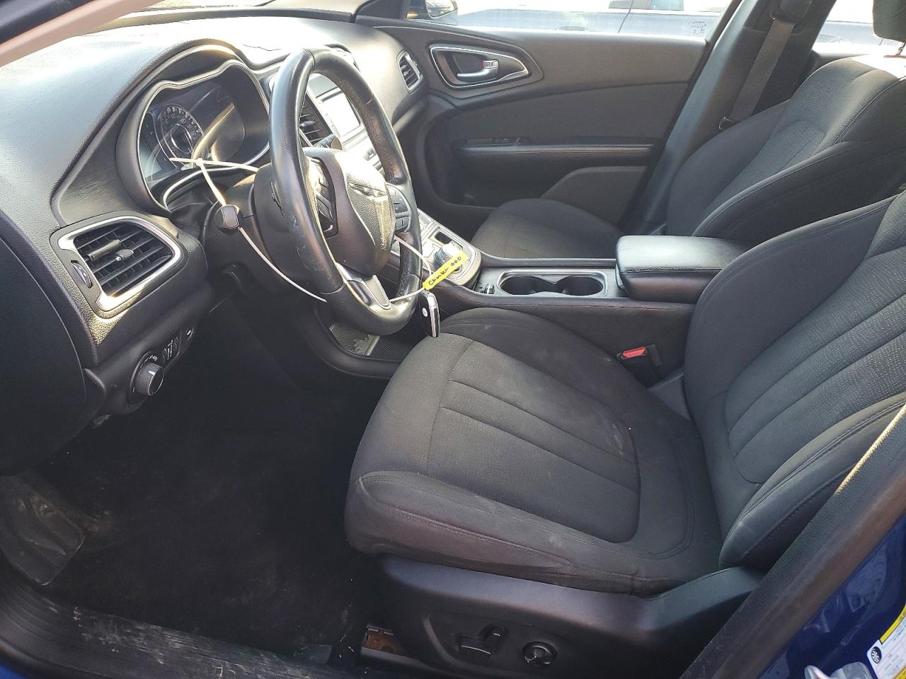 2015 CHRYSLER 200 LIMITED photo 7