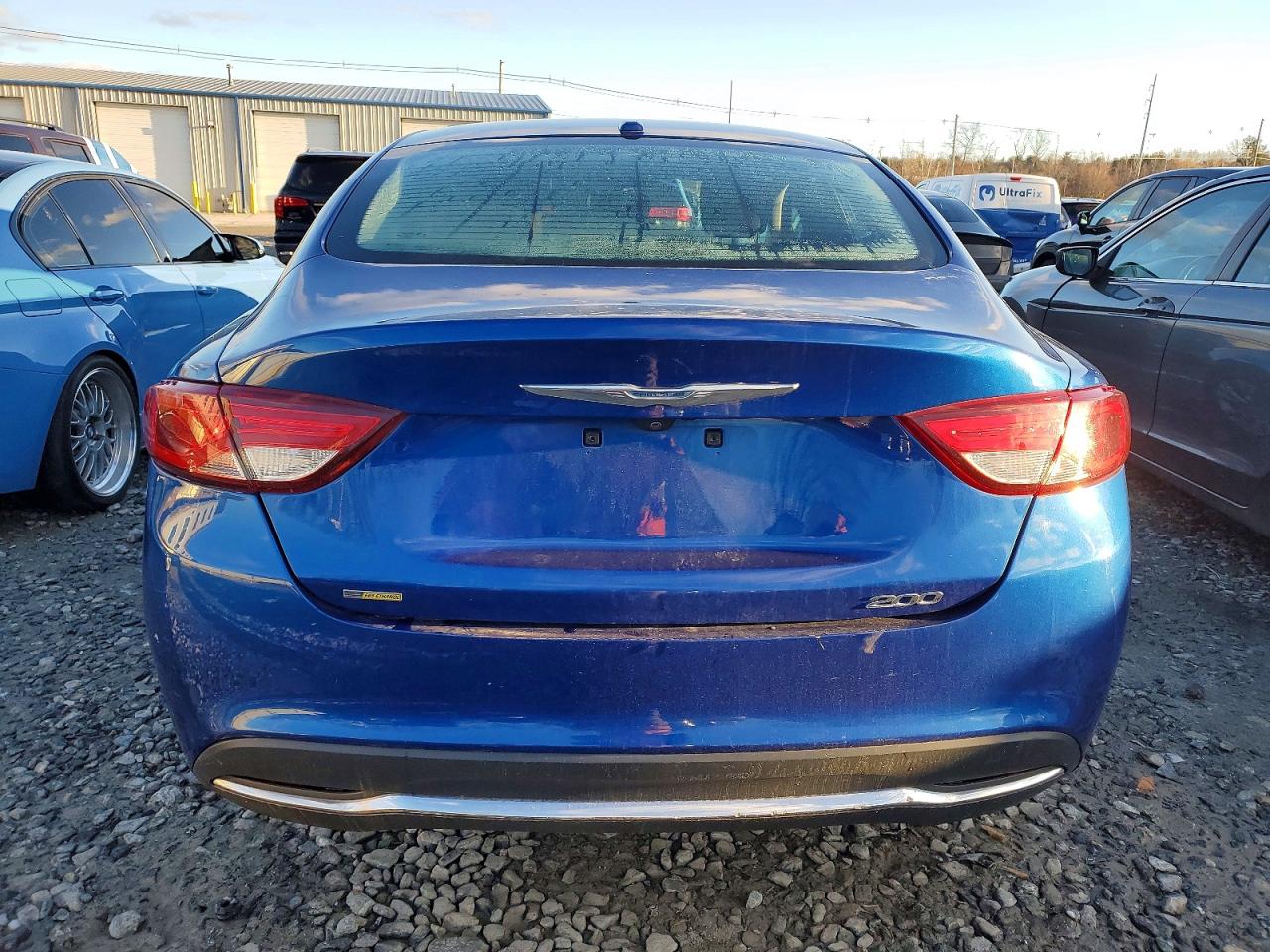2015 CHRYSLER 200 LIMITED photo 6