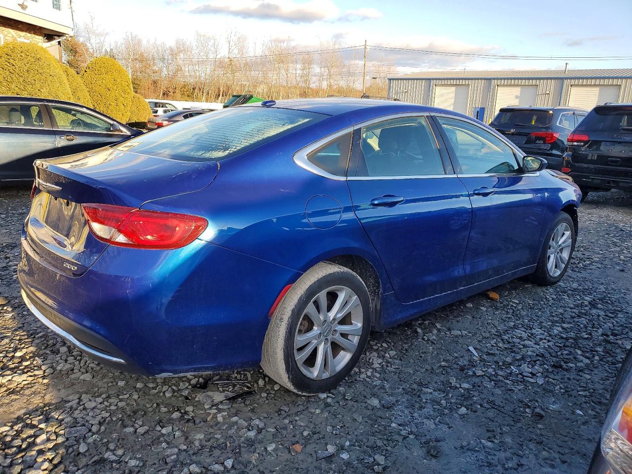 2015 CHRYSLER 200 LIMITED photo 3