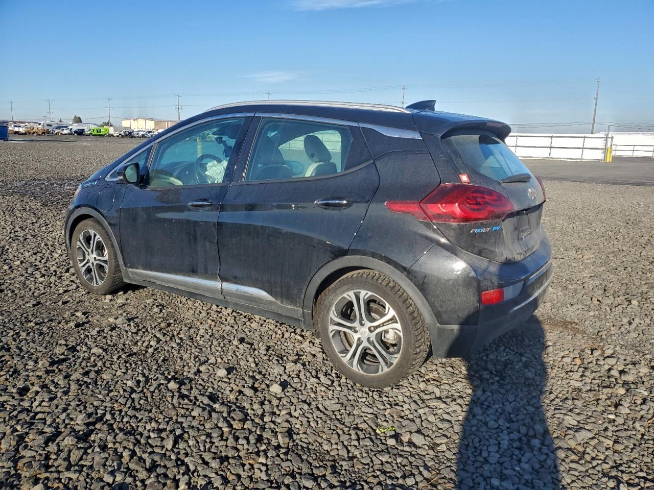 2017 CHEVROLET BOLT EV PREMIER photo 2