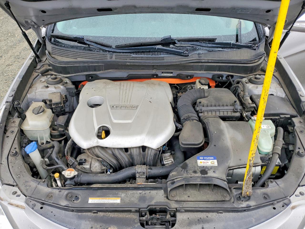 2011 HYUNDAI SONATA HYBRID photo 11