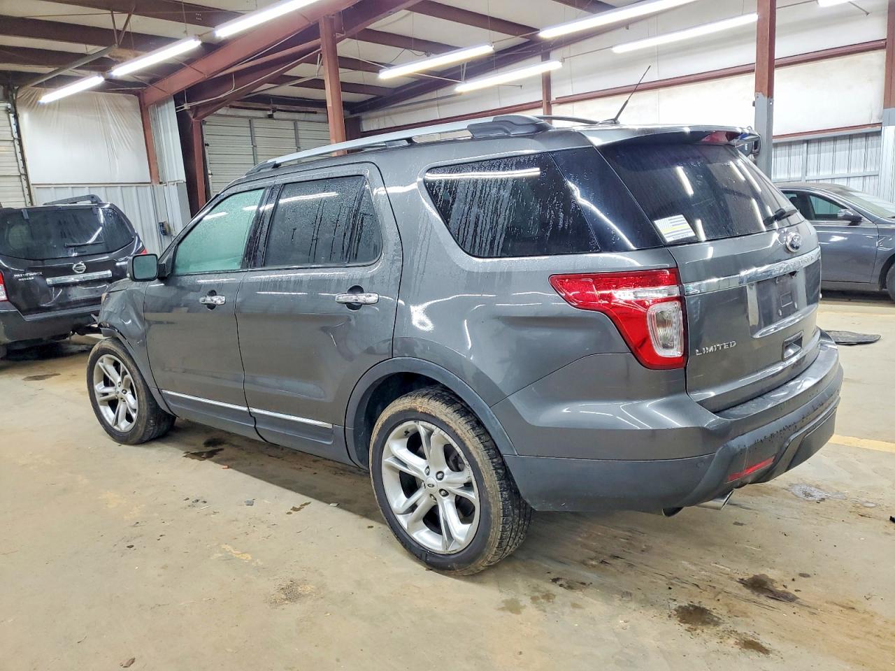 2015 FORD EXPLORER LIMITED photo 2
