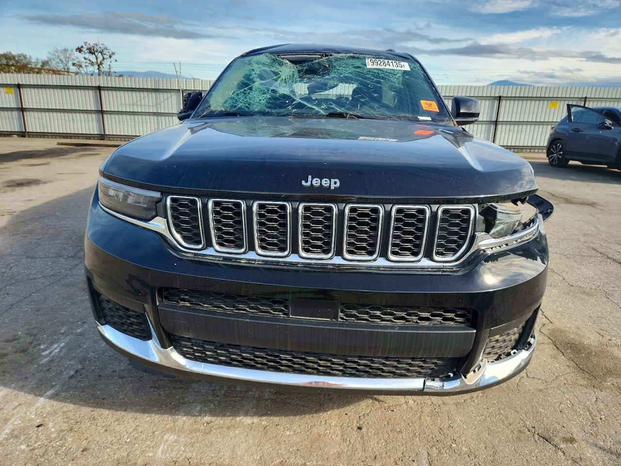 2023 JEEP GRAND CHEROKEE L LAREDO photo 9