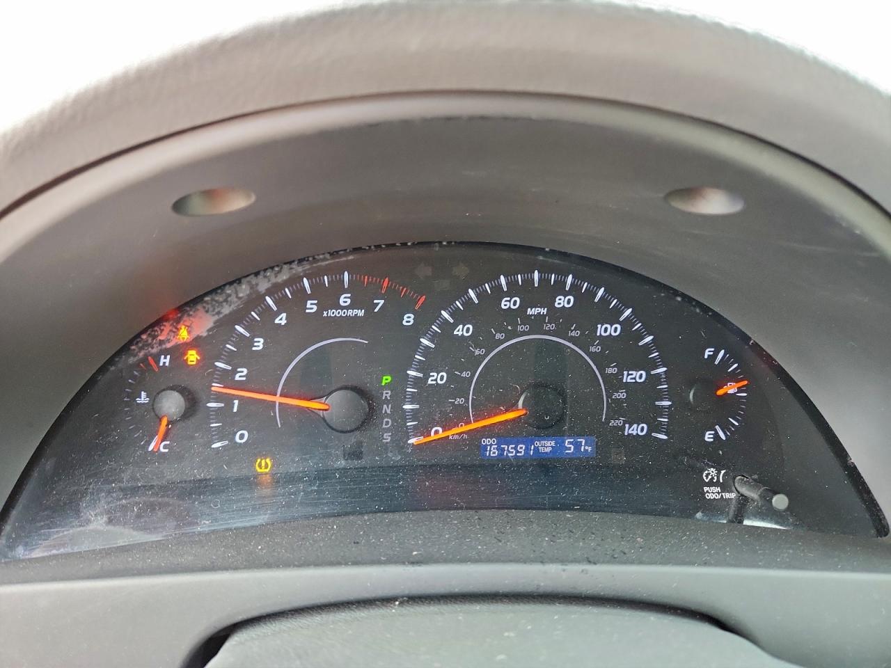 2011 TOYOTA CAMRY BASE photo 9