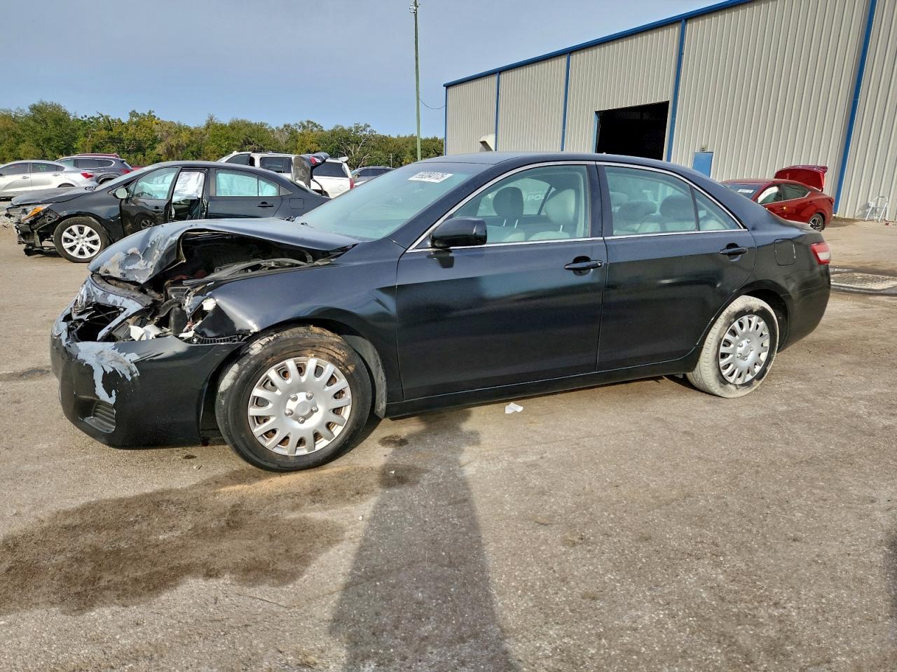2011 TOYOTA CAMRY