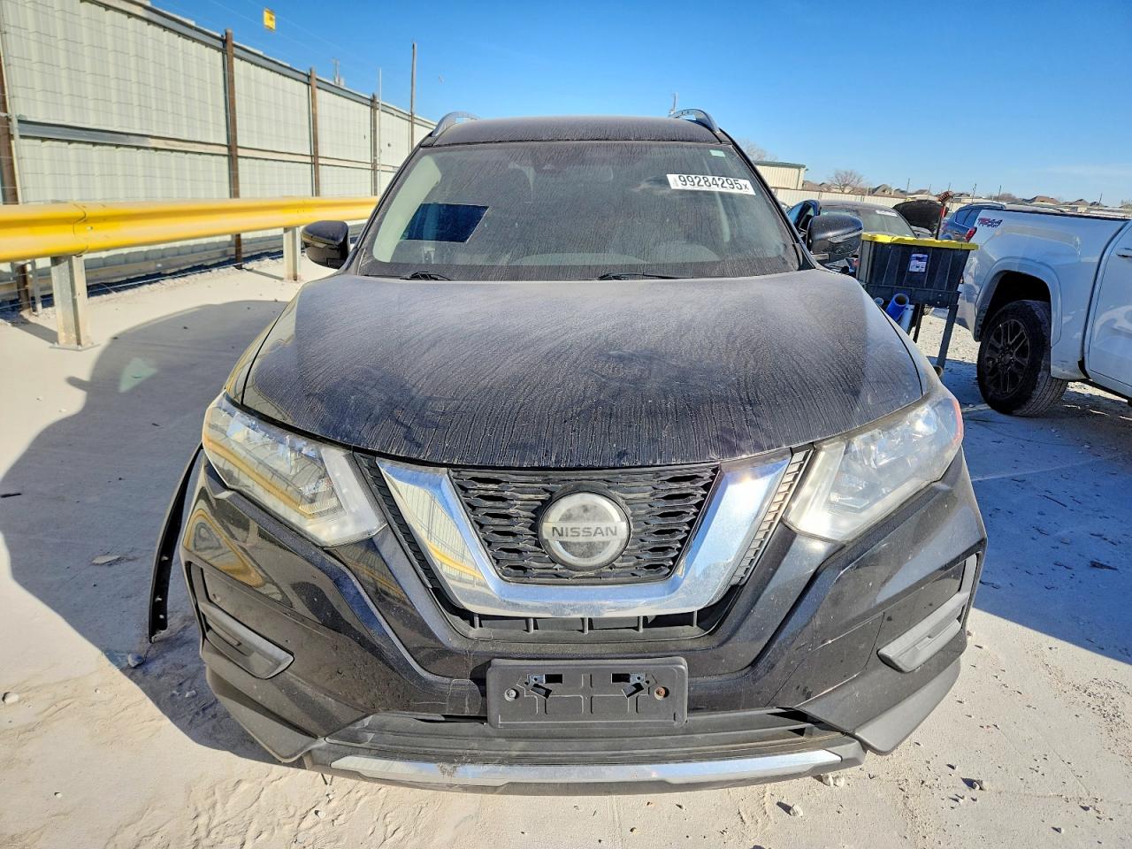 2019 NISSAN ROGUE S photo 5