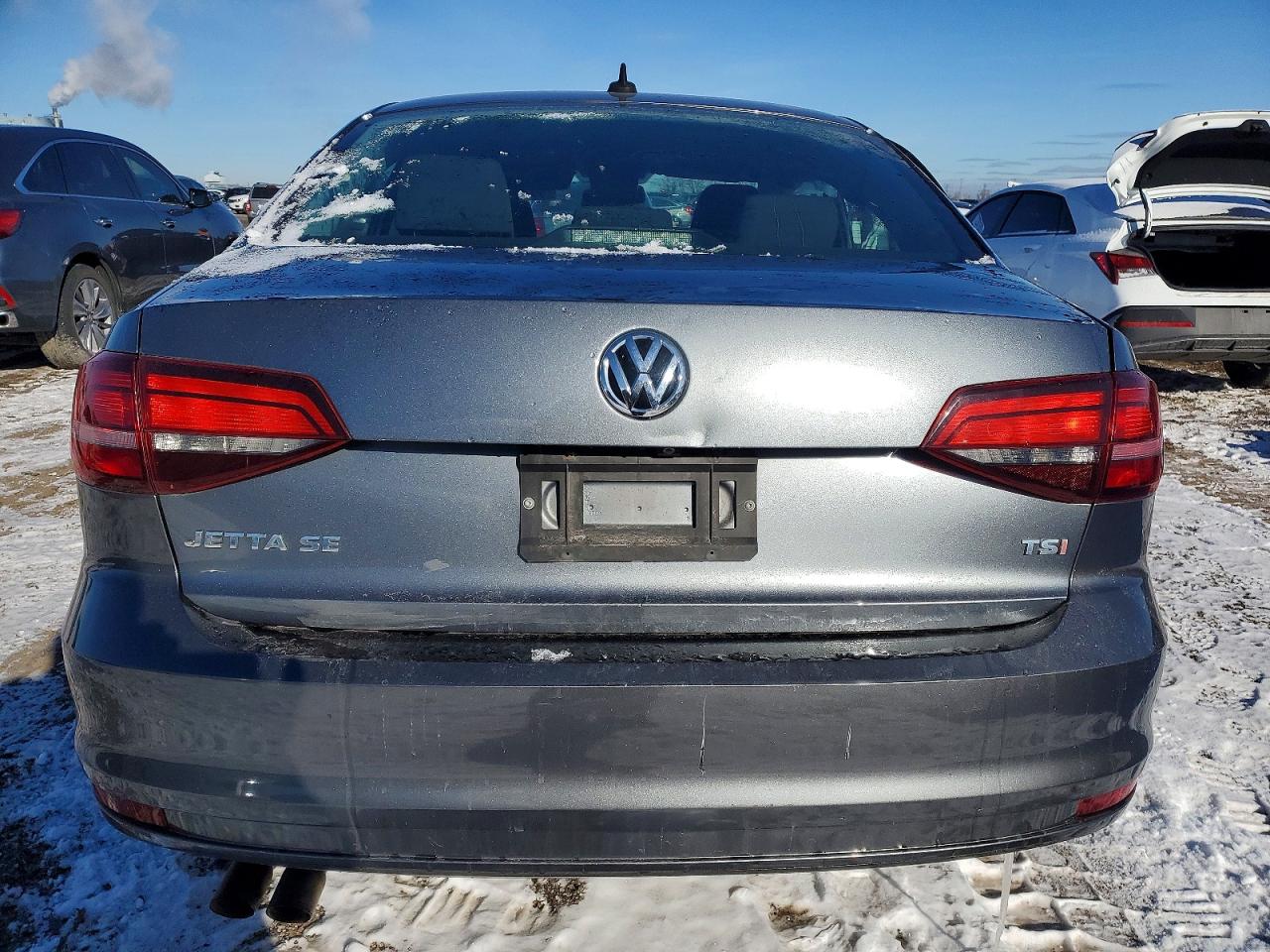 2016 VOLKSWAGEN JETTA photo 6