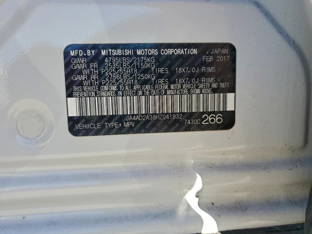 2017 MITSUBISHI OUTLANDER ES photo 13