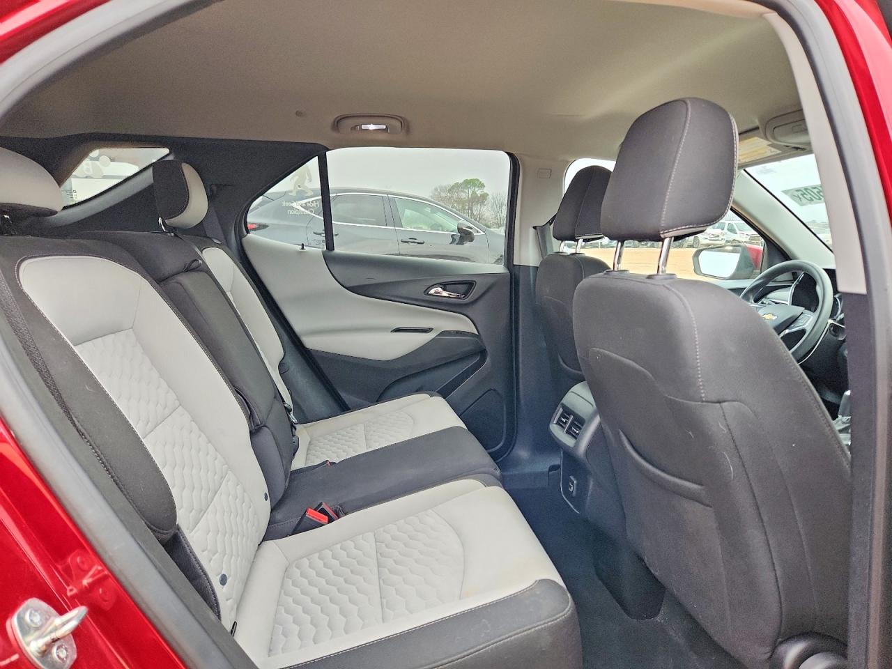 2019 CHEVROLET EQUINOX LT photo 21