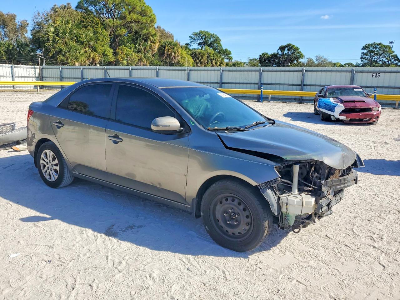 2013 KIA FORTE EX photo 4