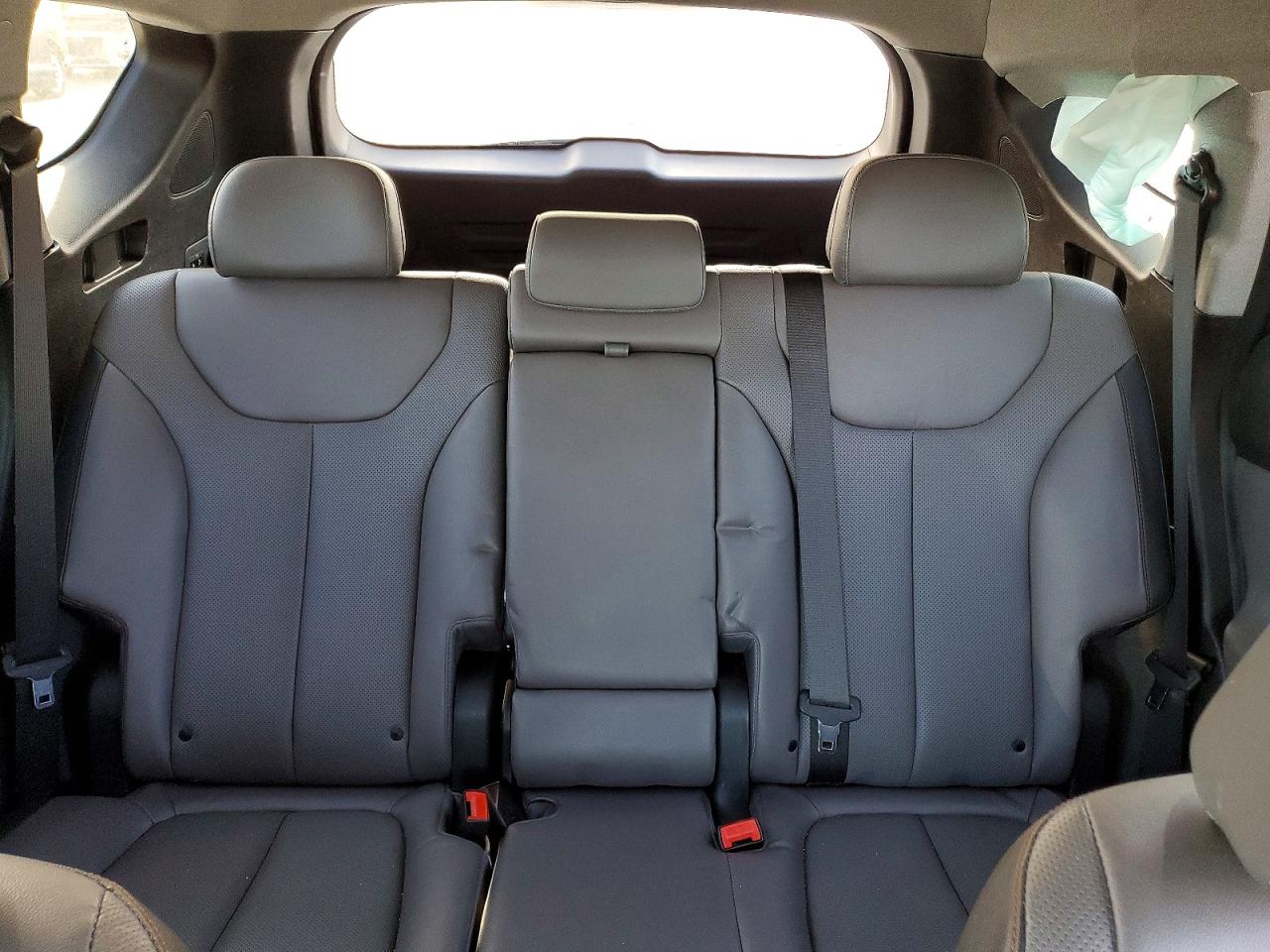 2019 HYUNDAI SANTA FE LIMITED photo 10