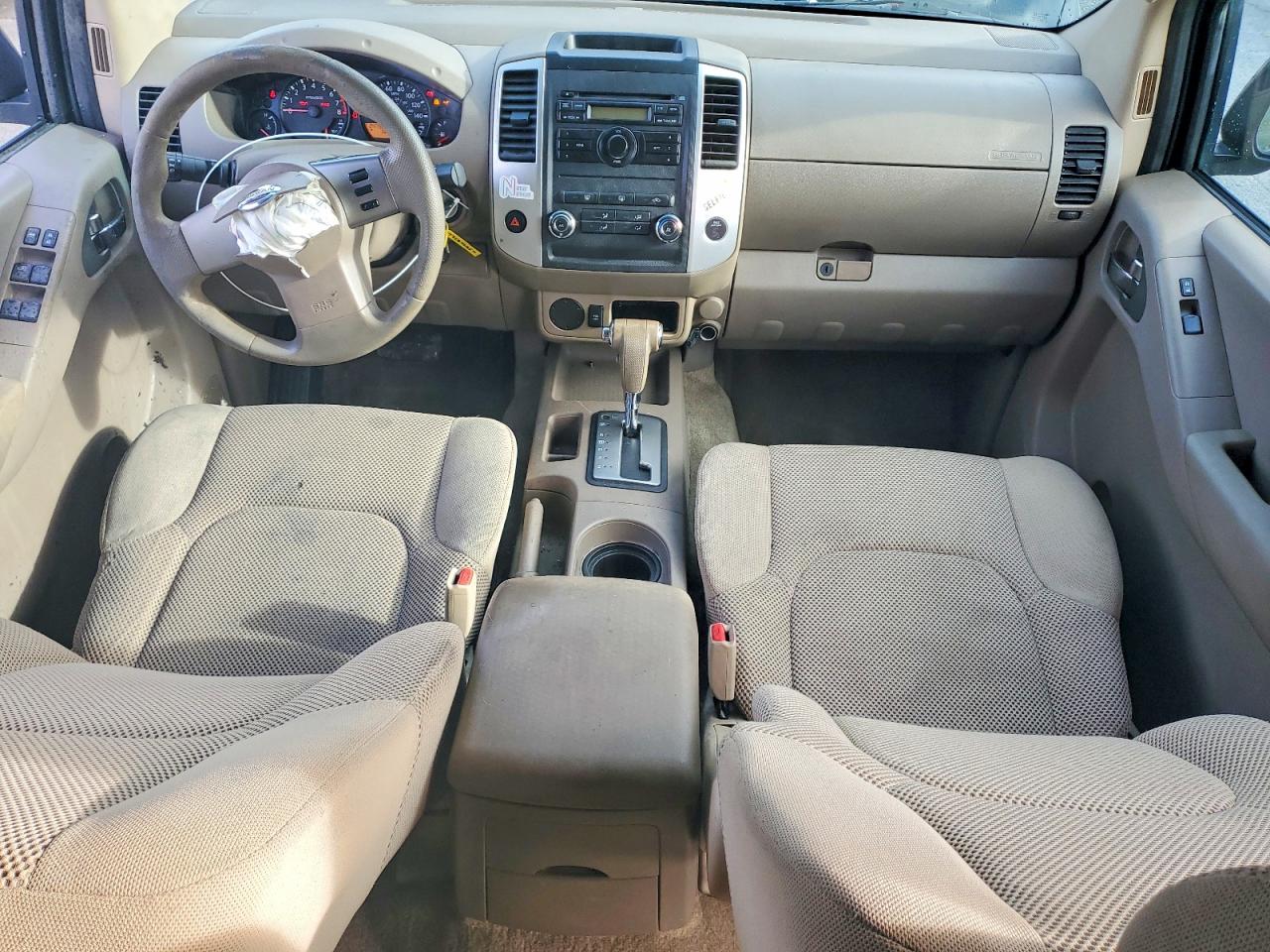 2011 NISSAN FRONTIER S photo 8
