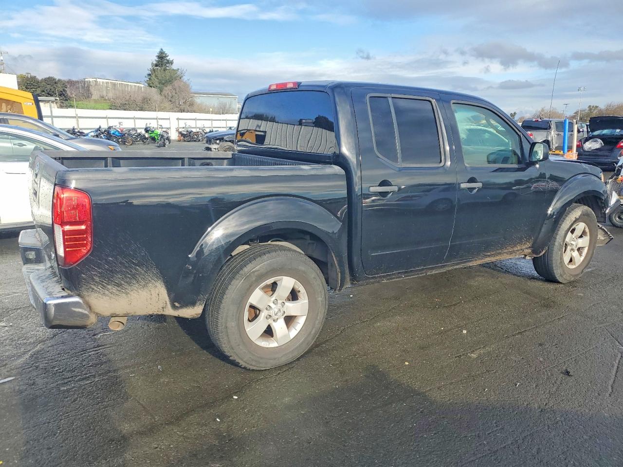 2011 NISSAN FRONTIER S photo 3