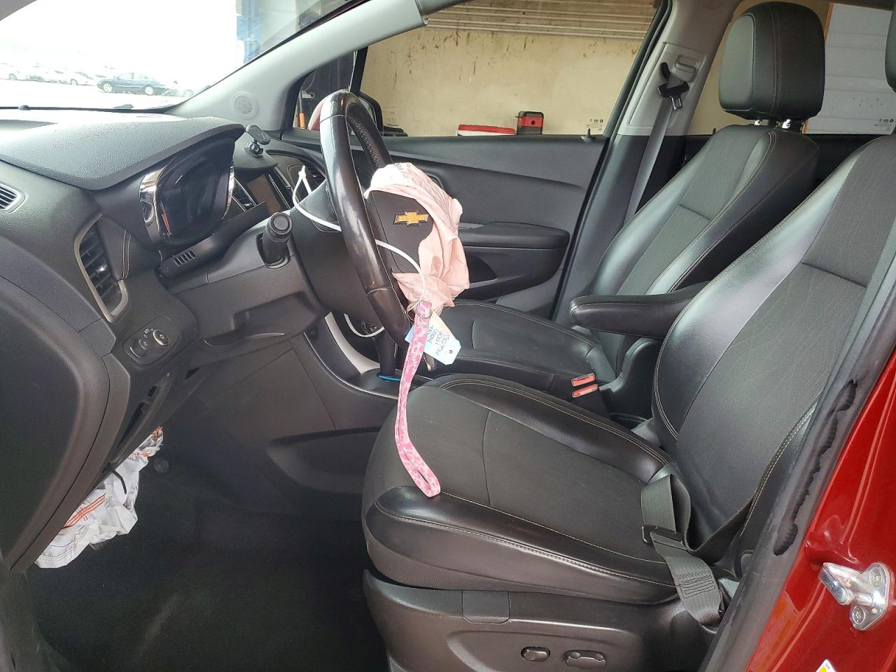 2021 CHEVROLET TRAX 1LT photo 7