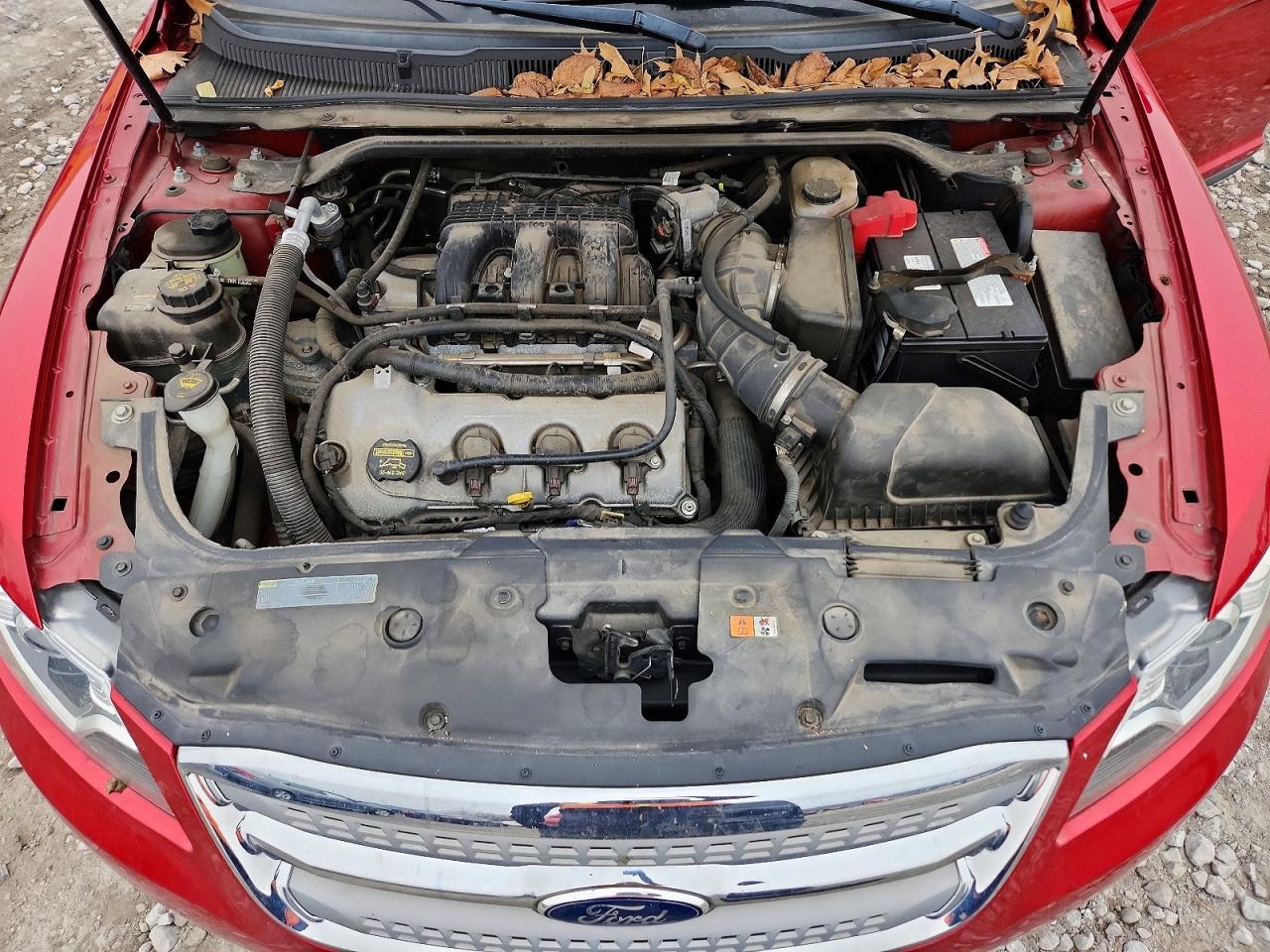 2011 FORD TAURUS SEL photo 11
