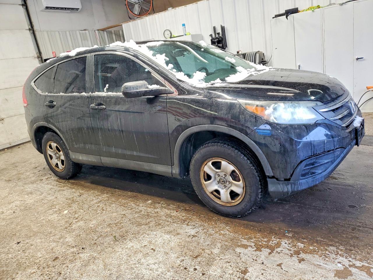 2013 HONDA CR-V LX photo 4