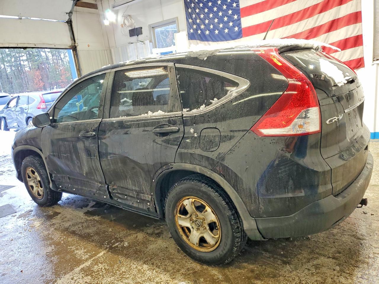 2013 HONDA CR-V LX photo 2
