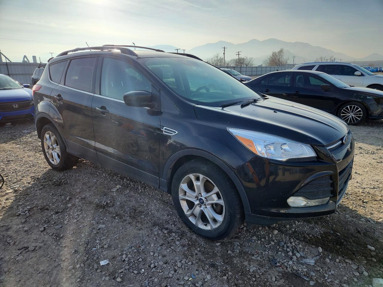 2013 FORD ESCAPE SE photo 4
