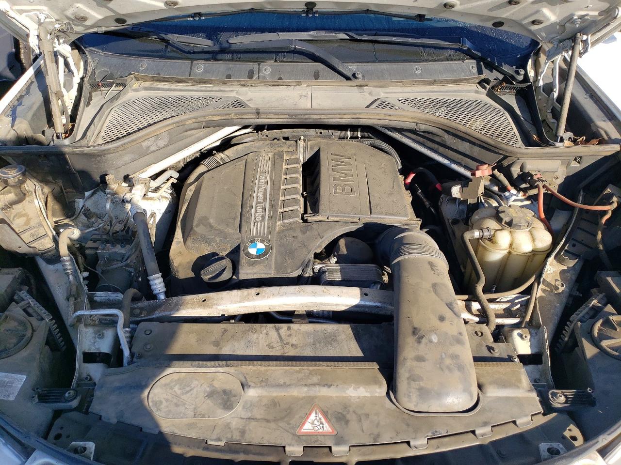 2016 BMW X6 XDRIVE35I photo 12