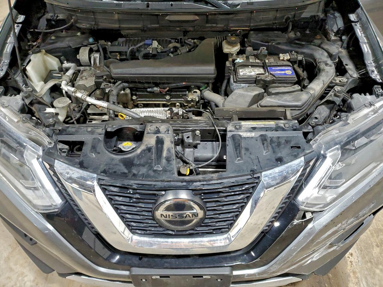 2018 NISSAN ROGUE S photo 12
